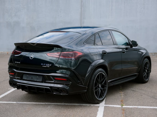 MERCEDES BENZ GLE 63 S - вид сзади