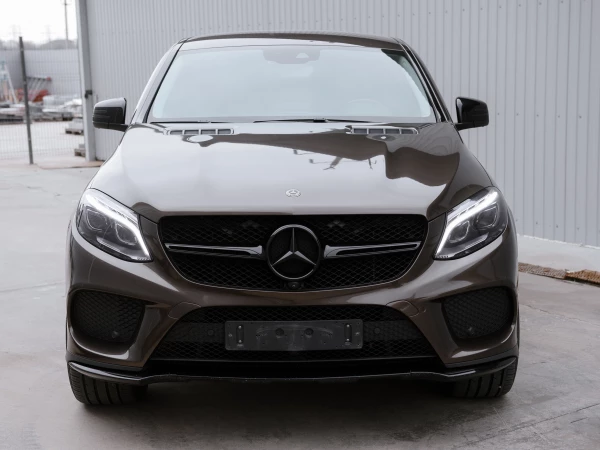 MERCEDES BENZ GLE - класс - вид спереди