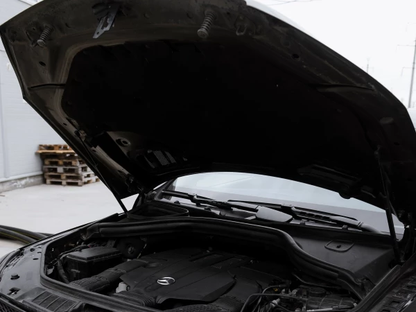 Подкапотное пространство MERCEDES BENZ GLE