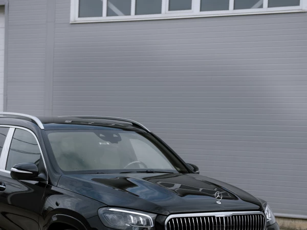 MERCEDES-MAYBACH GLS 600 - передняя часть кузова