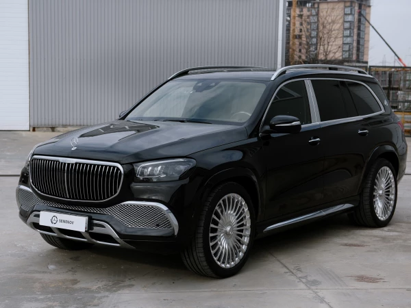 MERCEDES-MAYBACH GLS 600 - вид спереди