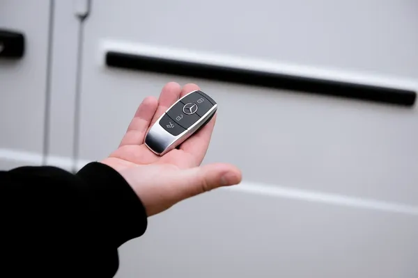 СИСТЕМА БЕСКЛЮЧЕВОГО ДОСТУПА KEYLESS-GO НА MERCEDES-BENZ G463A
