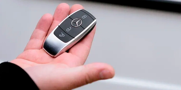 Система бесключевого доступа KEYLESS-GO на MERCEDES-BENZ G463A
